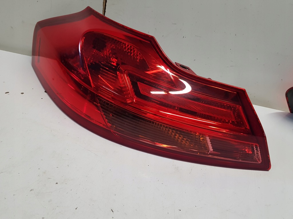 фото №1, Лампа лівий задня opel insignia kombi