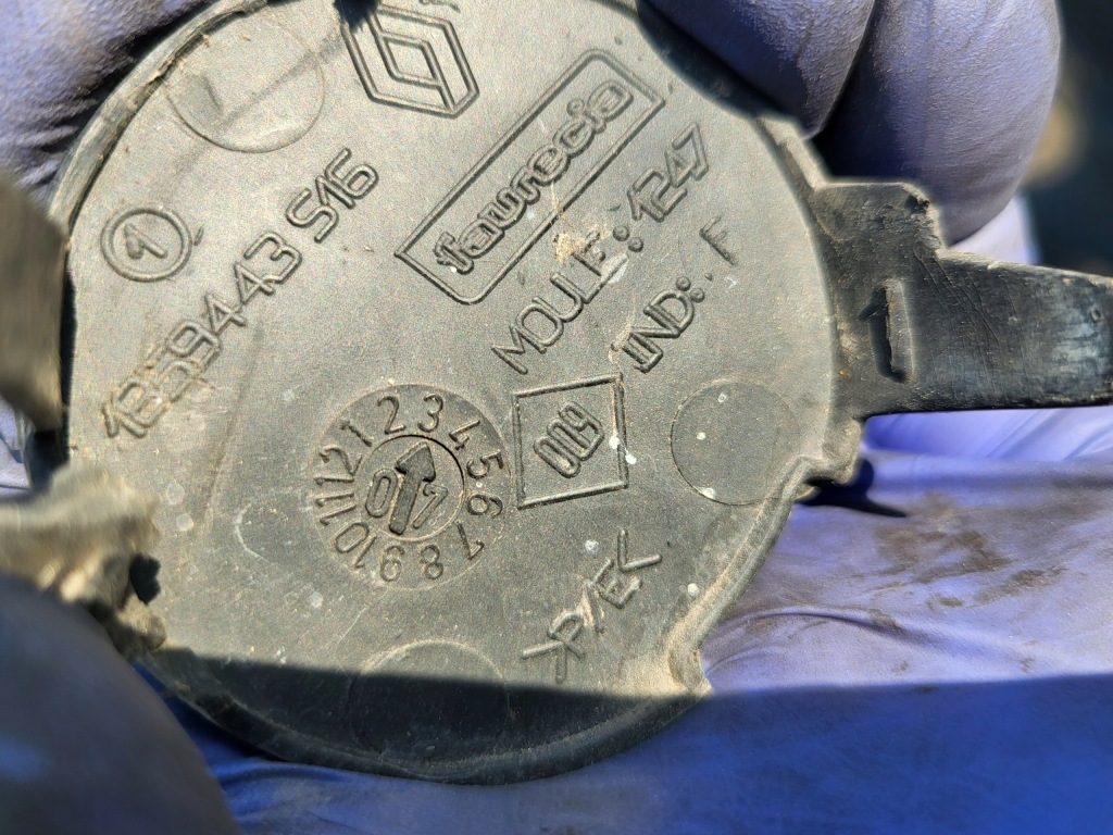 Купить Бампер задний задний renault clio 3 оригинальный номер