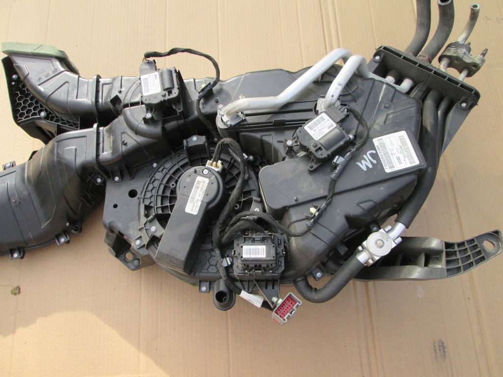 фото №13, Ford explorer 11- отопитель задняя задняя w крыло задний