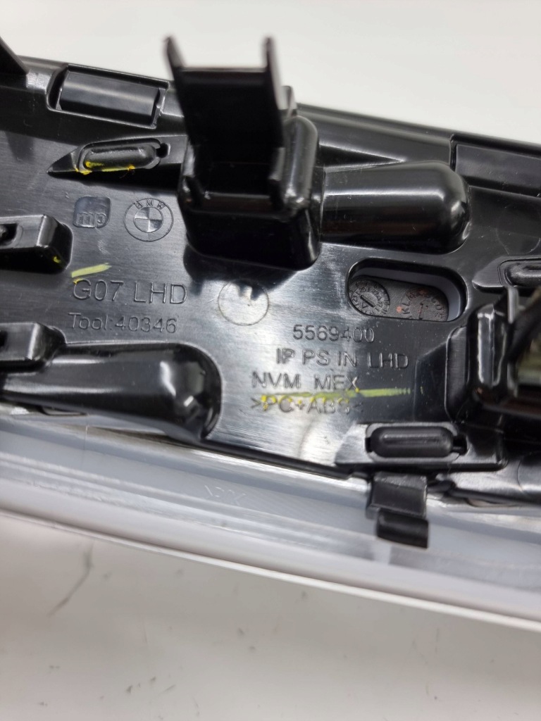 фото №7, Bmw x7 g07 2021 перед рамка бардачка панели приборной панели