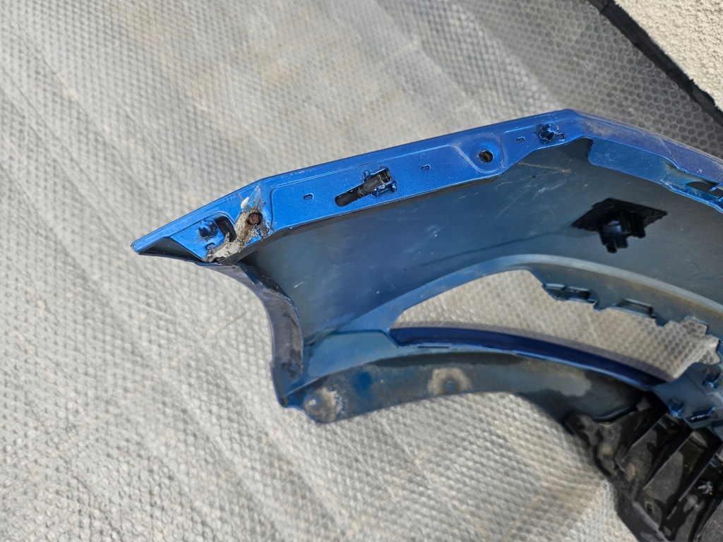 Skoda fabia 6v0 бампер перед решётка решётка радиатора в Украине