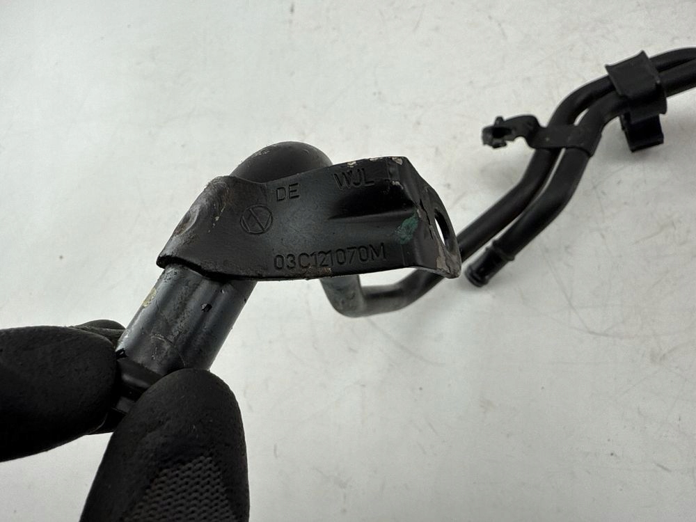 Купити Audi a1 2013 шланг водяний турбонагнітача