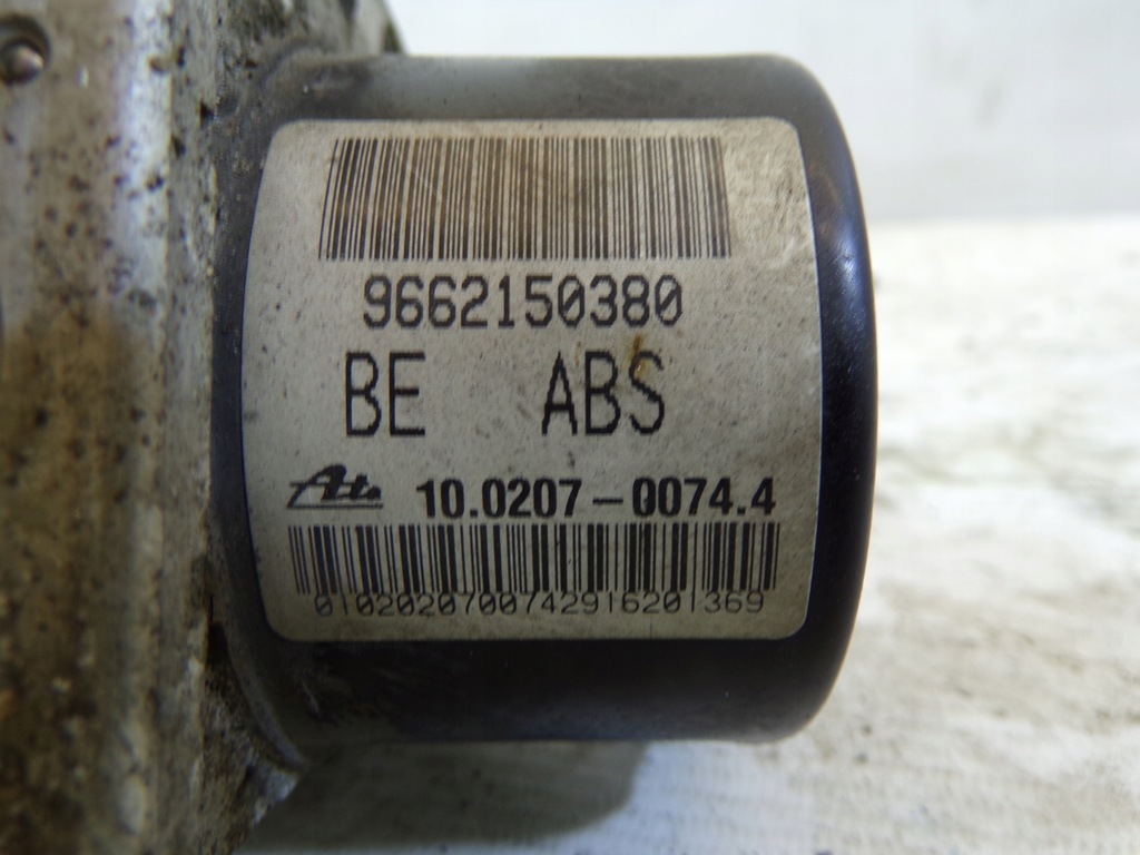 фото №7, Насос abs citroen c2 / c3 peugeot 207 9662150380