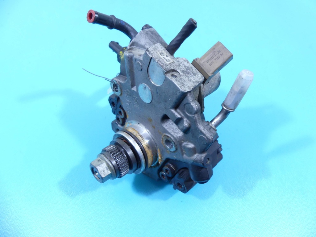 фото №1, Насос впрыскная mercedes w221 a6510703301 2.1 cdi