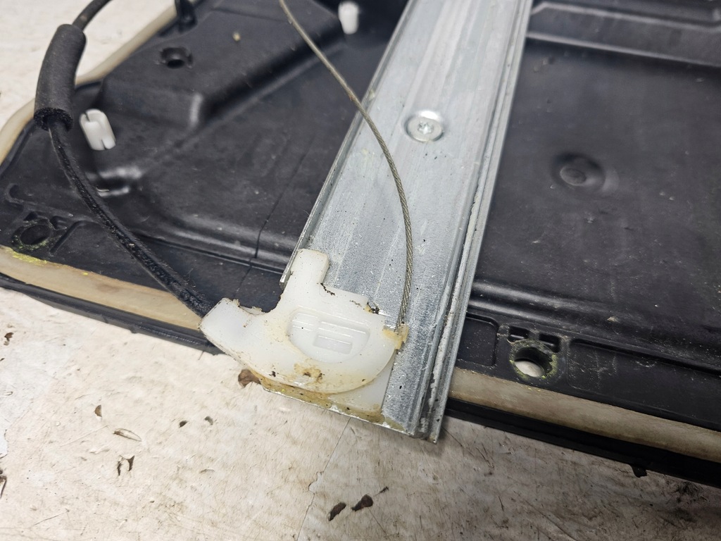 фото №10, Jeep wrangler jk 07-18 механизм стекло обшивка левый перед 68244607ab usa