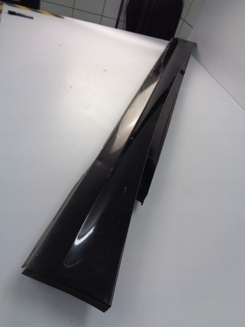 фото №1, Молдинг порог правая bmw serii 1 e87 2009-