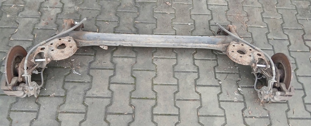 Toyota auris 1 балка подвеска задняя ось задний 1.4 d4d 2007r Доставка