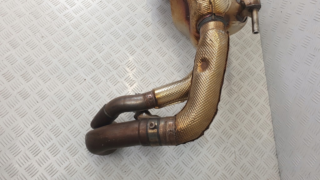 фото №6, Гаситель выхлоп конечный audi r8 4s0251609b