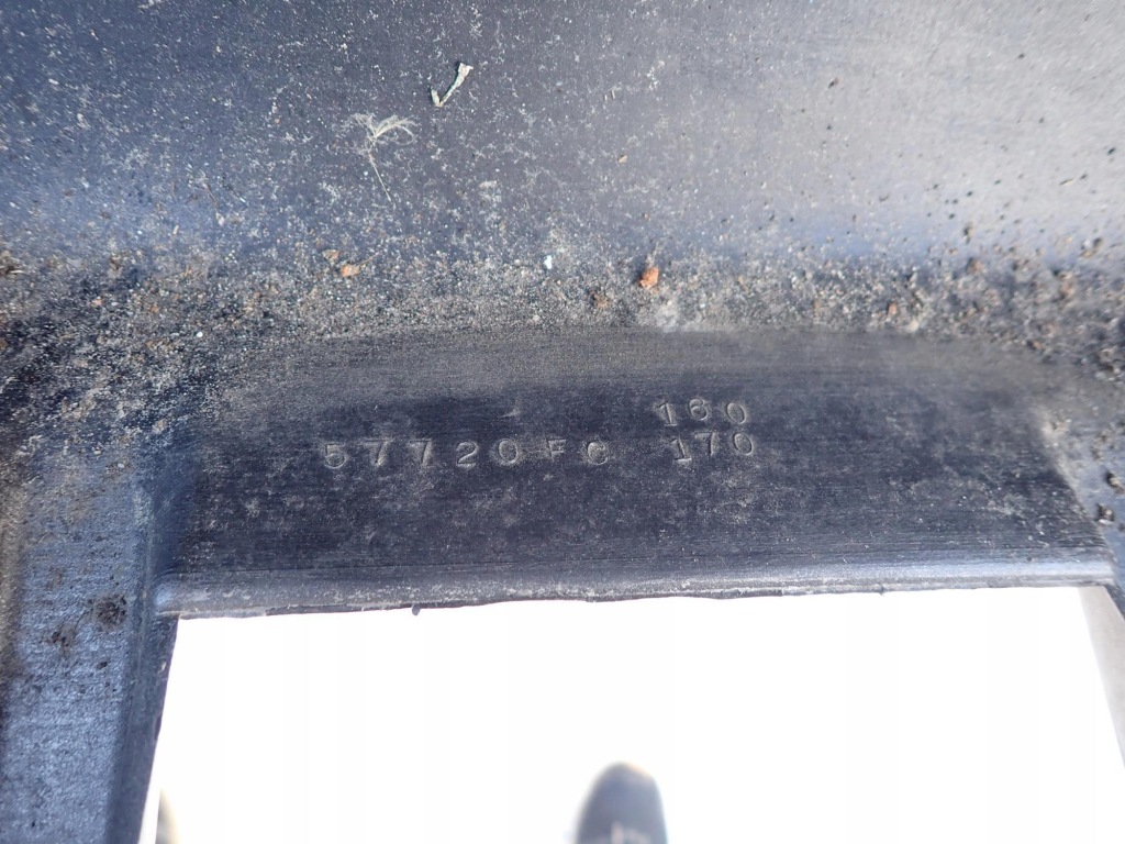 Subaru forester i lift 00-02 бампер перед sprysk Оригінал