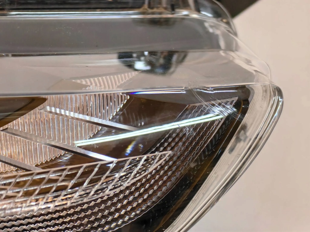 Toyota corolla cross - фара full led правый  cała Киев