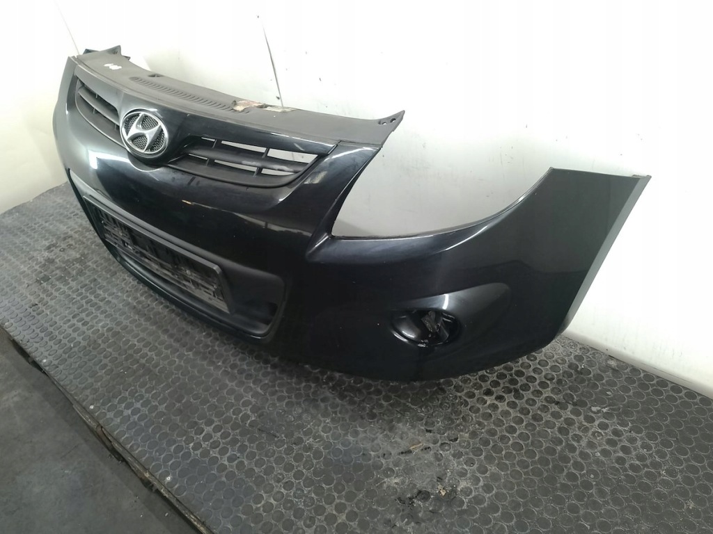 Бампер передні  hyundai i20 1 fr в Україні