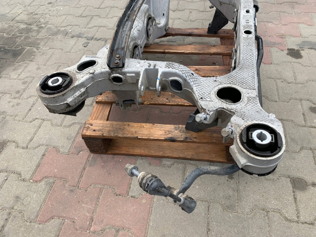 фото №13, Ford mustang mach-e rwd 75.7 kwh підвіска підрамник підрамник задня задні