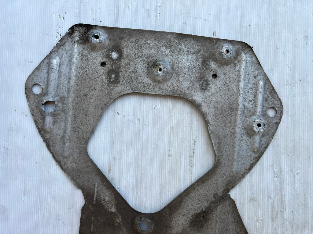 фото №6, Bmw e85 e86 лист плита защита изоляция тепловая 7047808