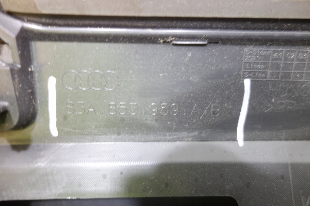 фото №4, Молдинг дверь передний левая audi q3 ii 18- s-line 83a