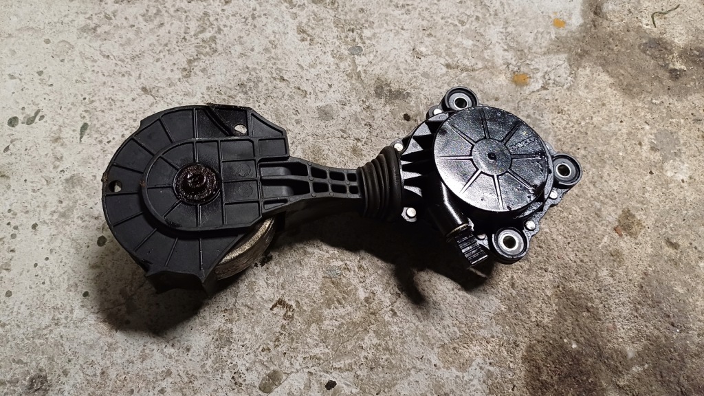 фото №1, Mini cooper r56 1.6 b колесо cierne насоса wody 7598833