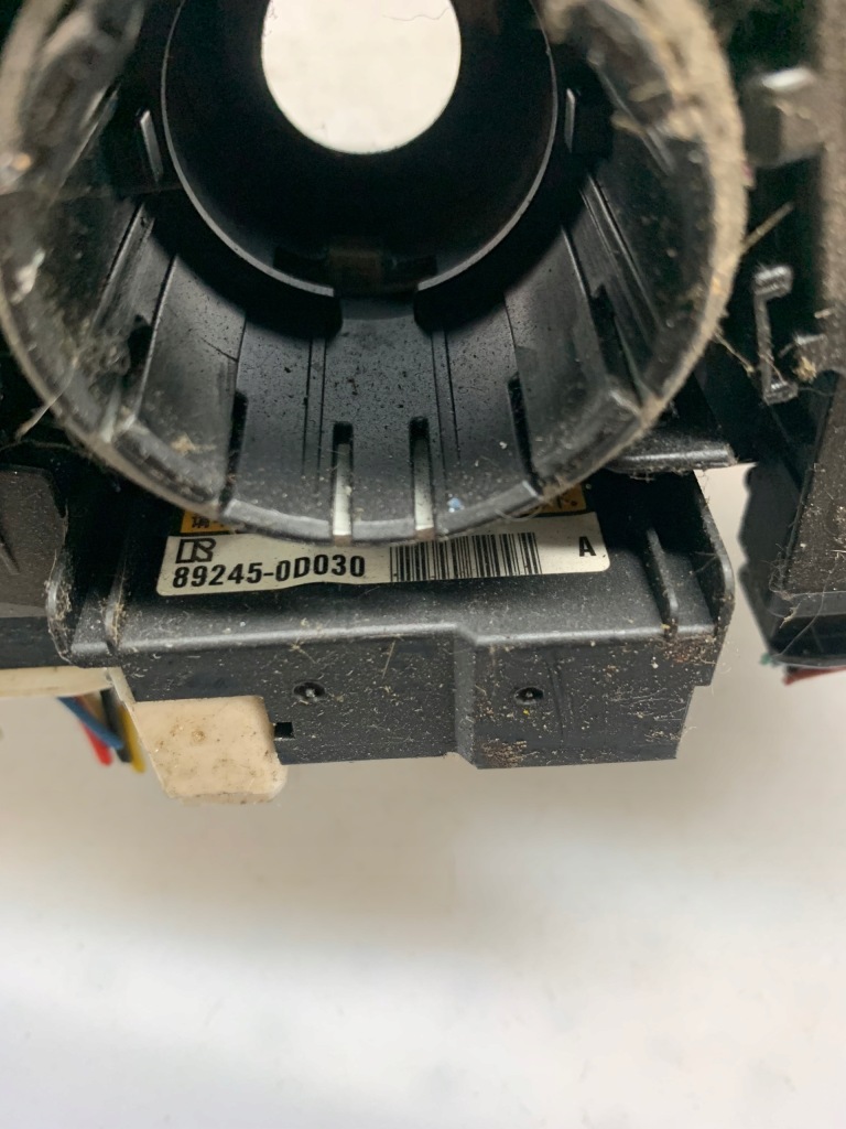 фото №12, Переключатель комбинированный 0h070-17j089 toyota