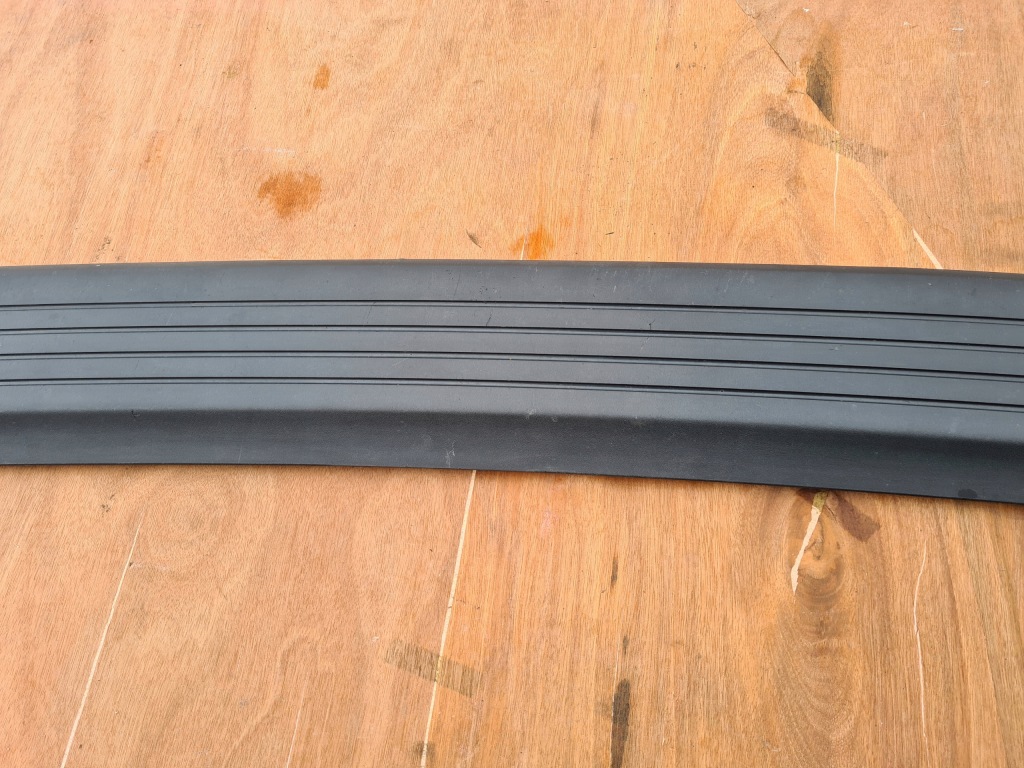 фото №4, Молдинг накладка бампера задня range rover l322