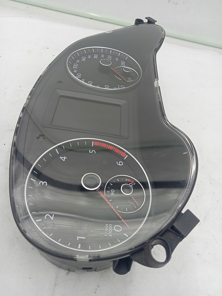 фото №15, Лічильник прилади vw jetta vi 1,6 2,0 tdi 5c6920871a