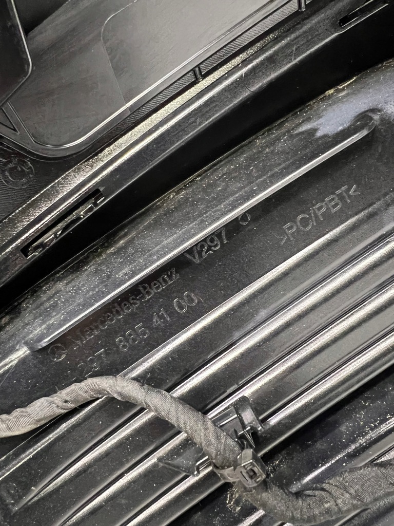 фото №11, Mercedes eqs v297 w297 бампер передний