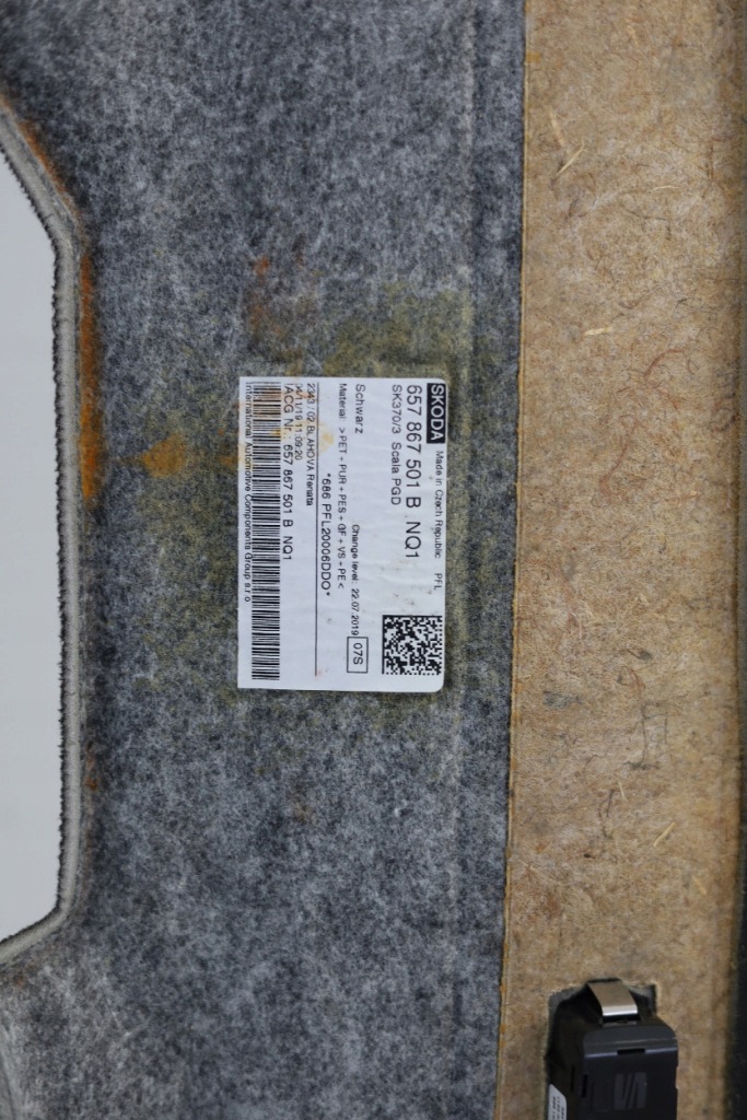 фото №6, Стеля підкрилок skoda scala 2020 rok czarna 657867501b