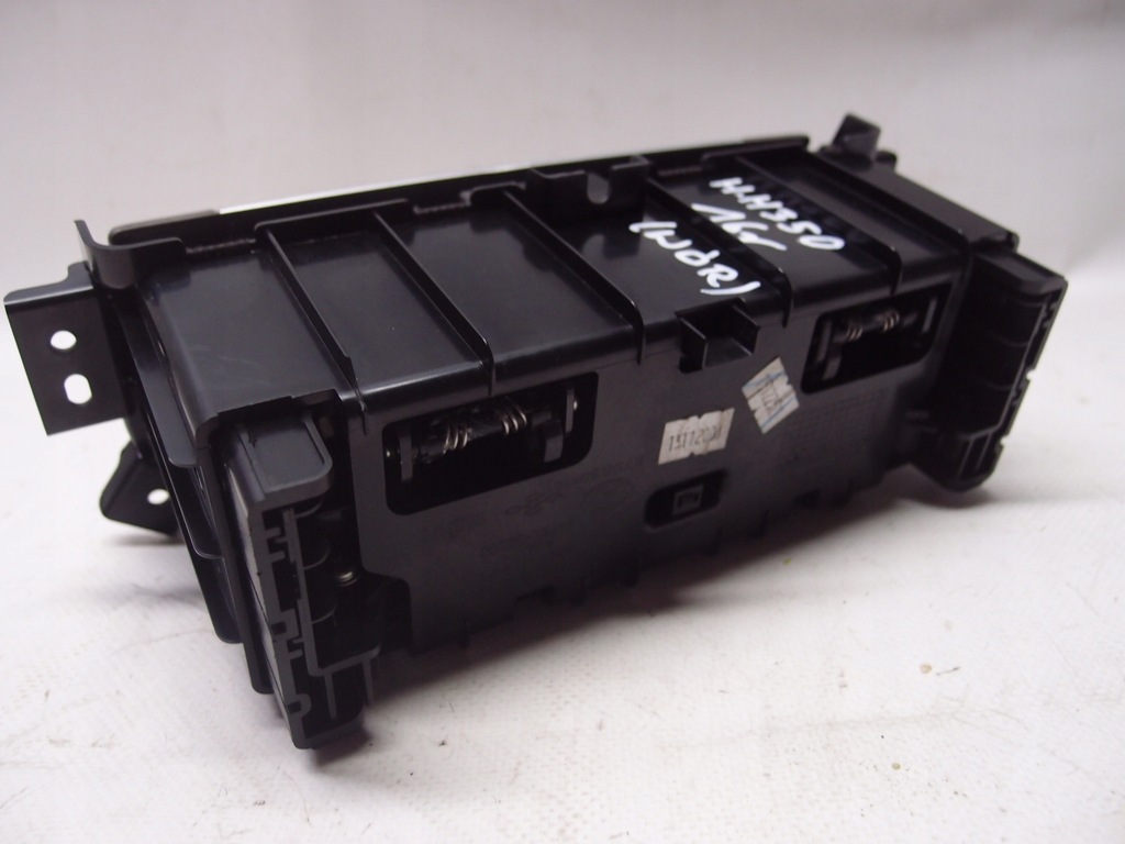 фото №9, Кронштейн na чашки контейнер hyundai h350 2016r