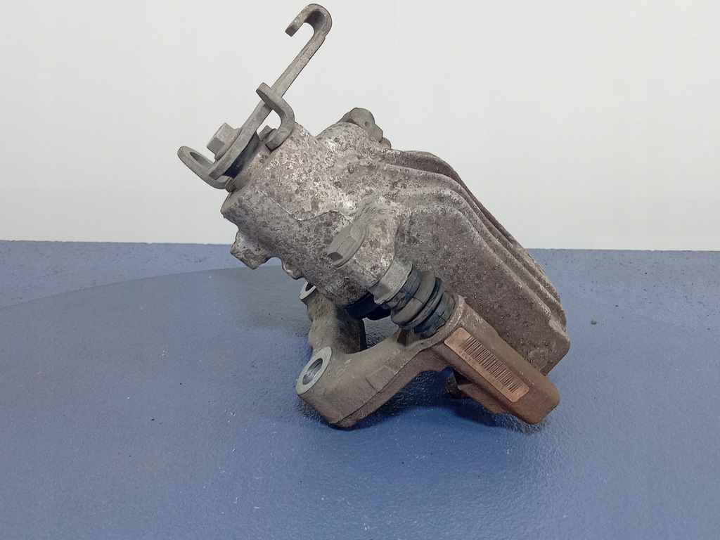 фото №4, Seat arona 1.0 tsi супорт гальмівний задня правий