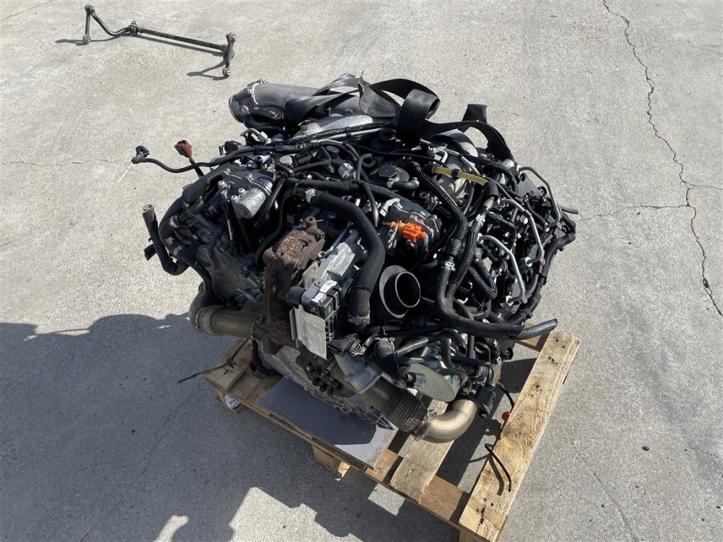 Двигун 2.7 tdi cgk audi a4 b8 08-14 рік Зі Шроту