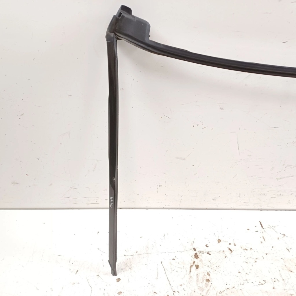 фото №16, 2012 bmw 1 e82 e88 прокладка скло передньої 7164997