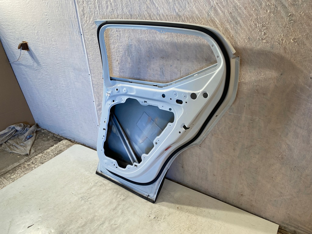 фото №12, Volvo xc40 двері правий задня задні праве