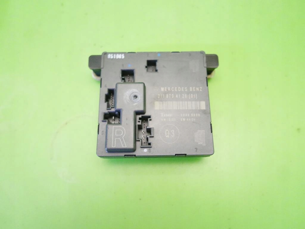 фото №1, Модуль двері правий задня mercedes w211 e280 02-06