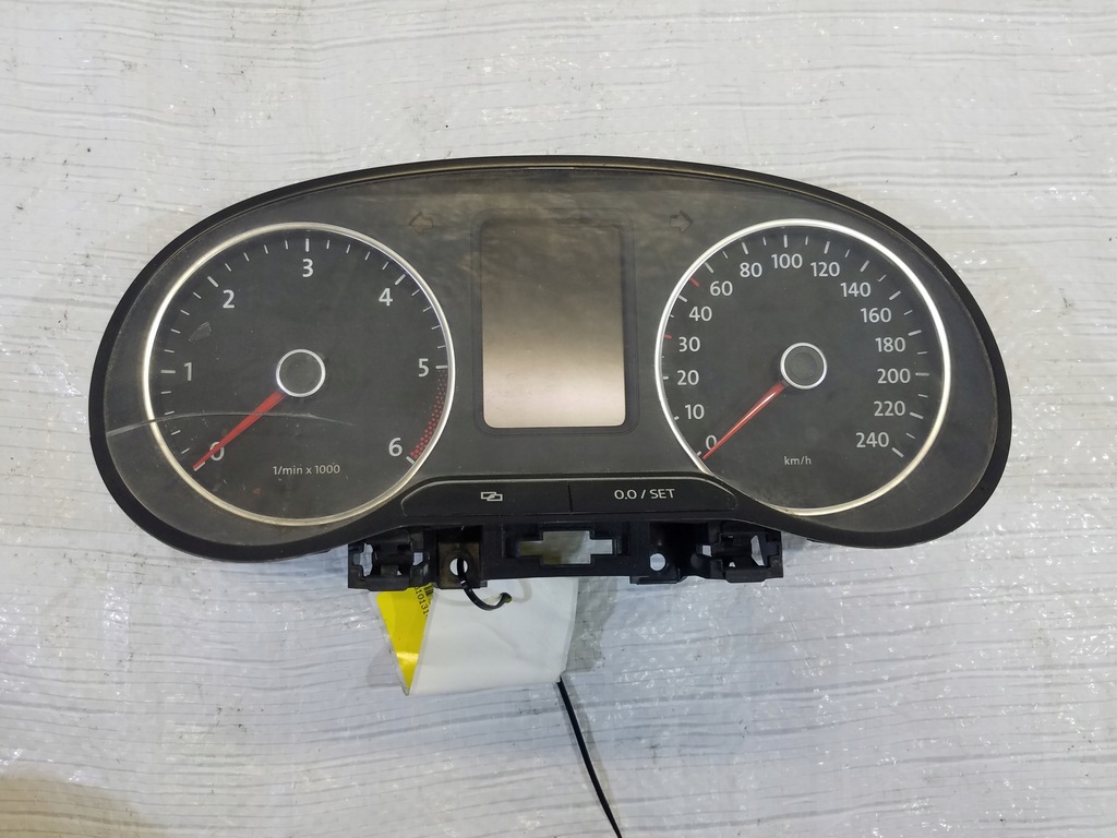 фото №1, Счетчик приборы vw amarok 2.0 tdi 2h0920863c