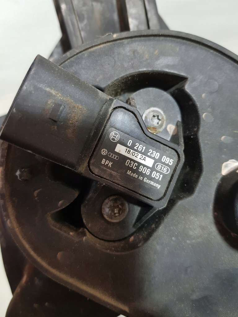 фото №9, Коллектор всасывающий 03c129711b vw fox polo audi seat ibiza 6l 1.4 fsi