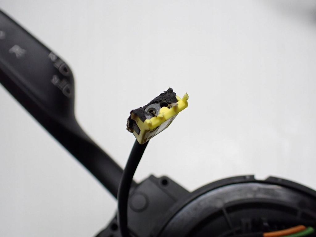 фото №11, Важіль перемикач стрічка комбінований 01561251910 alfa romeo giulia 16r