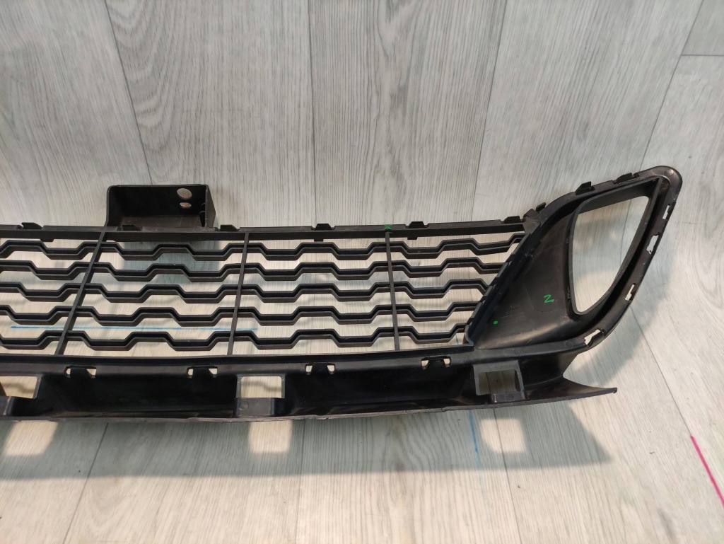 Bmw 2 f45 m-pakiet решётка средняя бампера перед 8057891 с Разборки