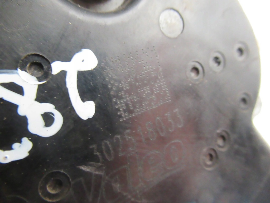 фото №5, Дроссельная заслонка 161a09287r dacia dokker lift 1.5dci