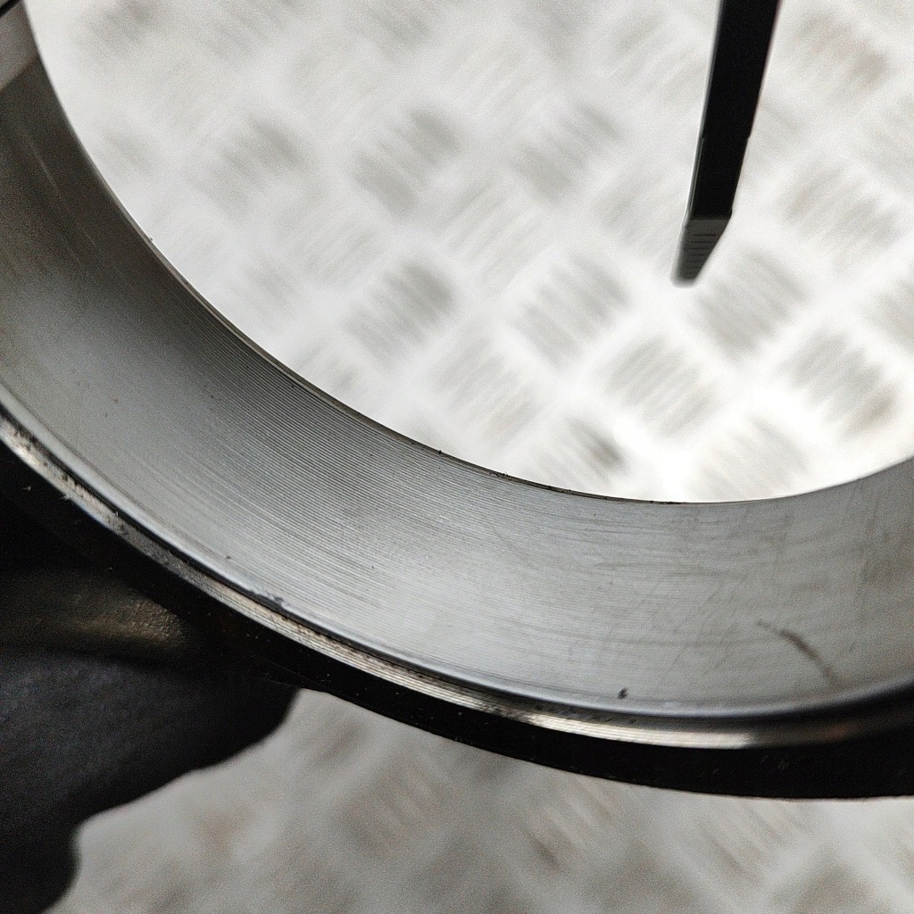 фото №5, Volkswagen touareg ii 2016 поршень