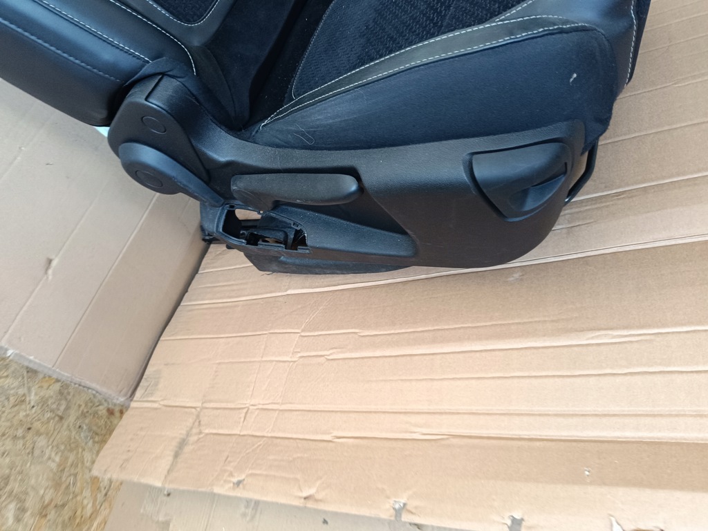 фото №11, Сидіння обшивки заднє сидіння megane iv kombi