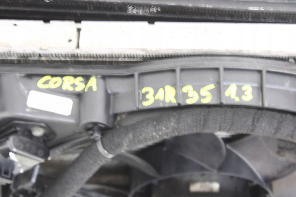 Opel corsa d 2006r- ремень перед передний радиатор балка с Разборки