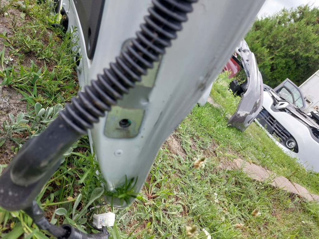 фото №7, Дверь багажника задние renault express 21-