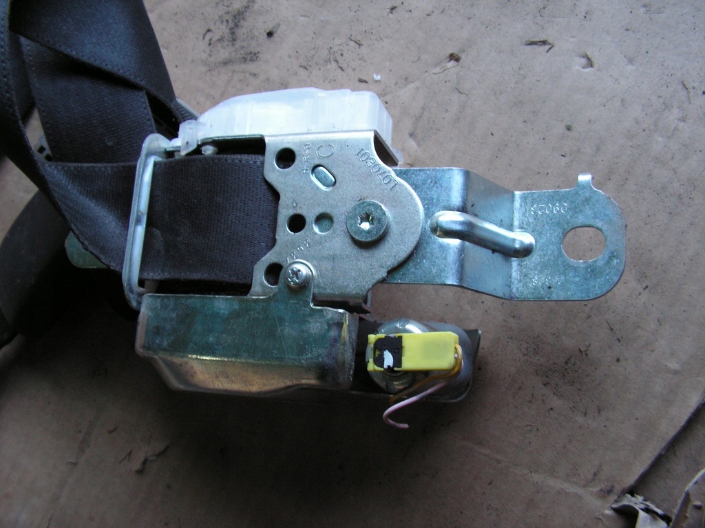 фото №3, Swift mk6 pas безпеки правий перед l153004