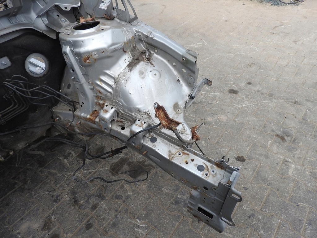 фото №12, Toyota auris i 06-09 лонжерон лівий перед чверть різні кольори