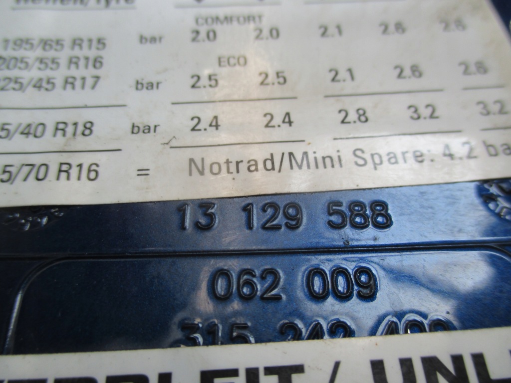 фото №8, Кришка заливної пального opel zafira b 05-08r z21b