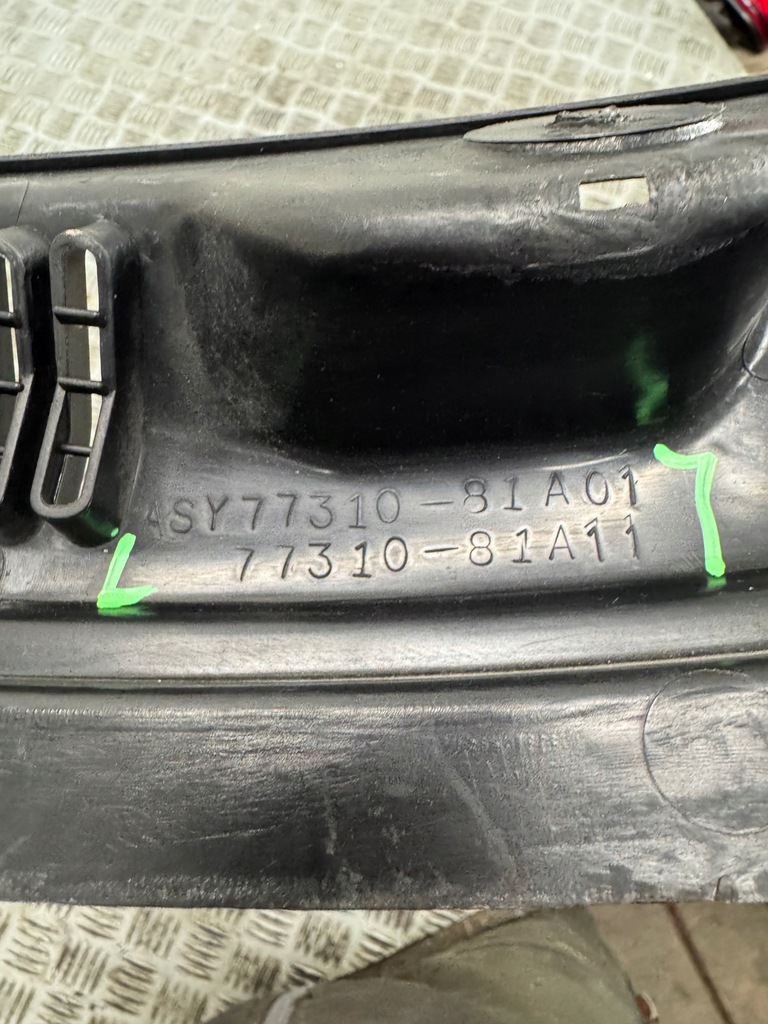 фото №10, Жабо suzuki jimny iii 77310-81a01 77310-81a11