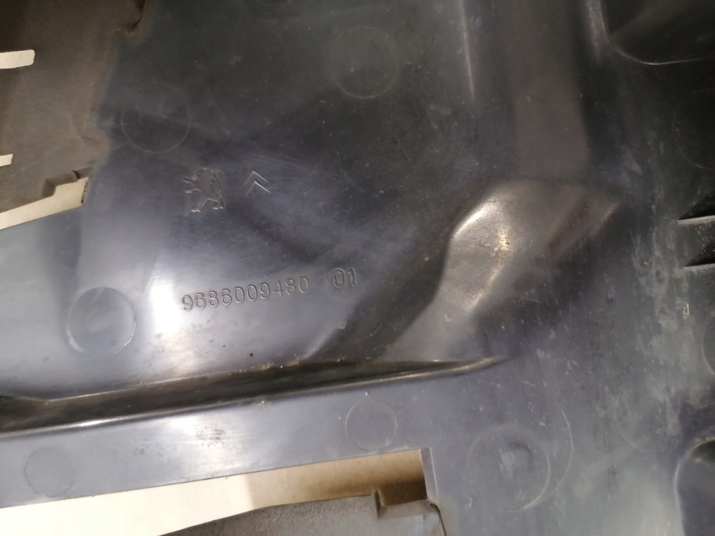 фото №8, Повітропровід повітря правий peugeot 5008 i 09-13