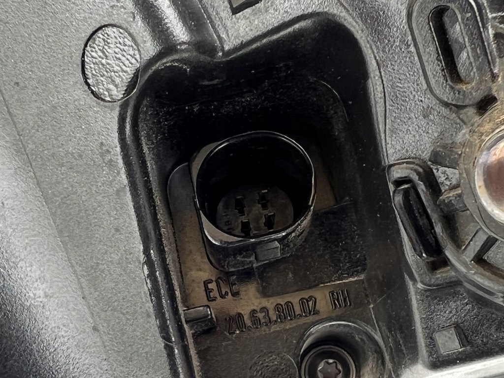 фото №9, Porsche cayenne e3 лампа правая задняя led 9y0945096h