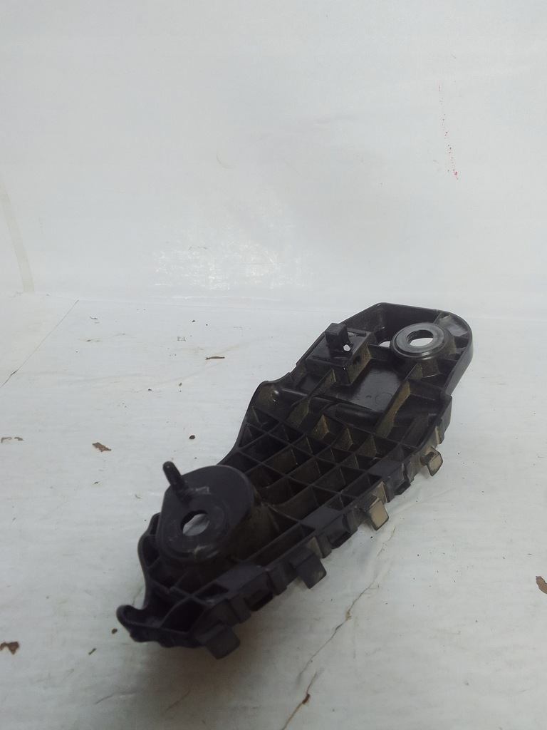 фото №12, Mazda cx50 23- напрямна кронштейн бампера лівий правий перед usa