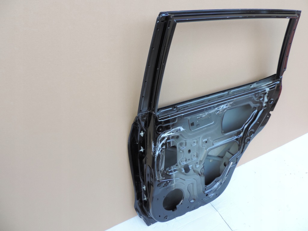 фото №12, X-trail t32 2013 2014 2015 правое задние дверь