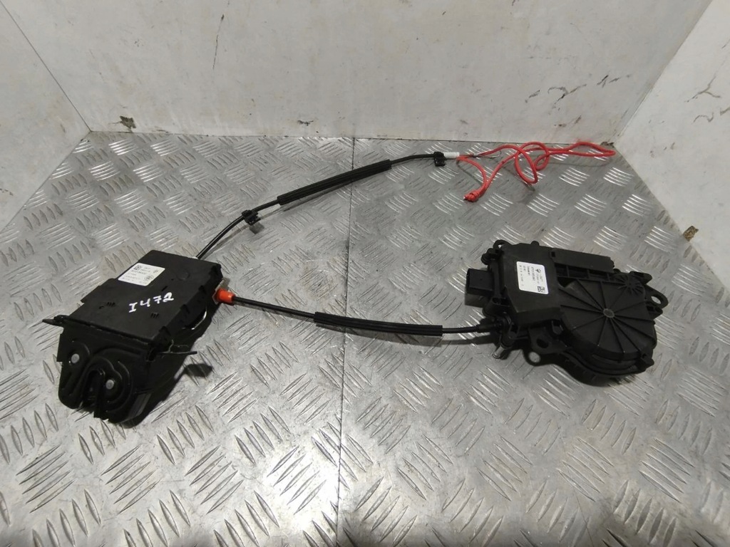 фото №5, Maserati levante 2019 замок кришки задній / багажника 6701065090