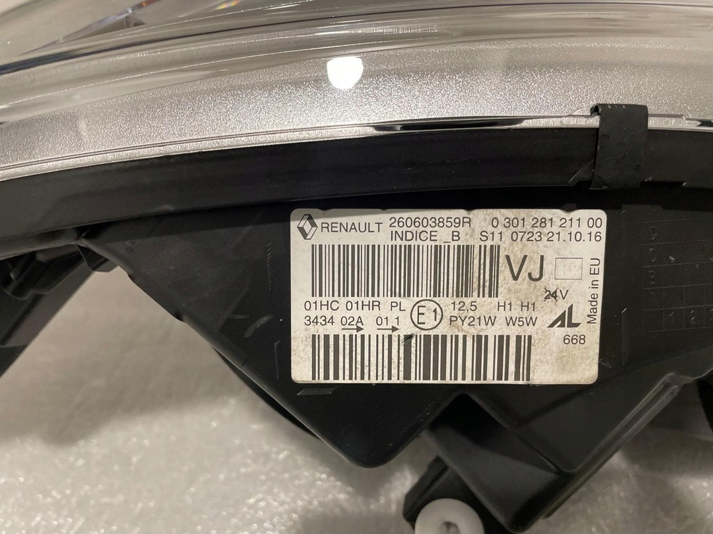 фото №2, Лампа renault captur i левая eu