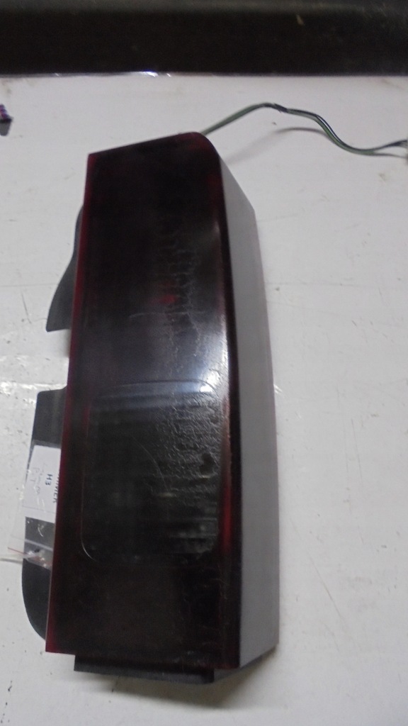 фото №1, Лампа правая задняя hummer h3 2005 3.5